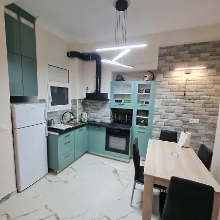 Full Apartment Near Kato Patissia Athens Exterior photo