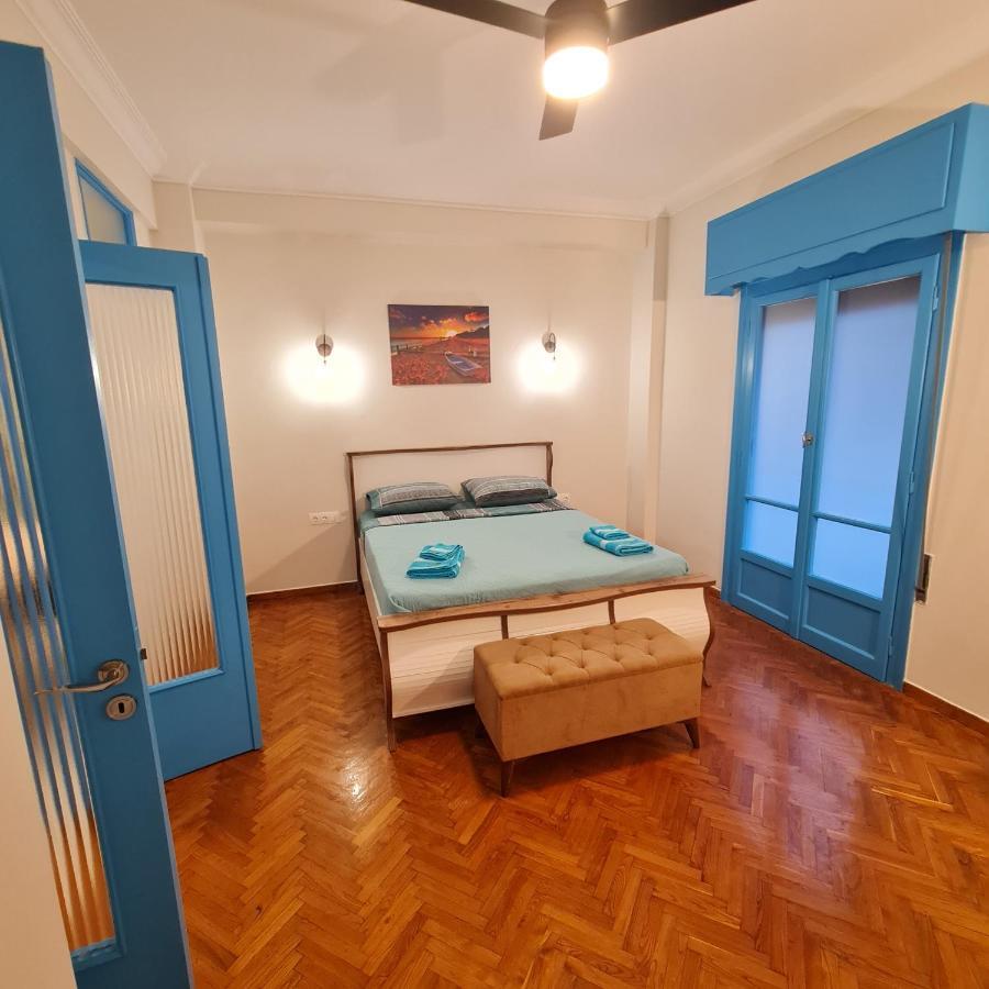 Full Near Kato Patissia Apartment *